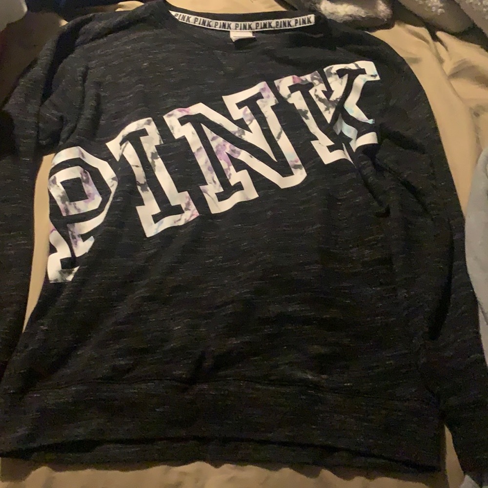 BLACK CREW NECK
